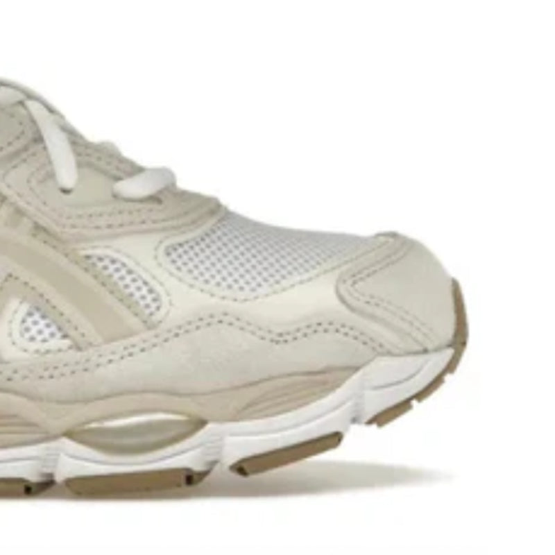 GNY Beige Two Laces